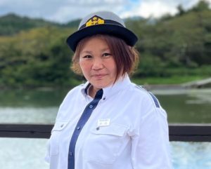 女性船長誕生 秋の恵那峡遊覧船と馬籠宿で食べ歩き 9 26付 とうてつグリーンツアー 東鉄観光